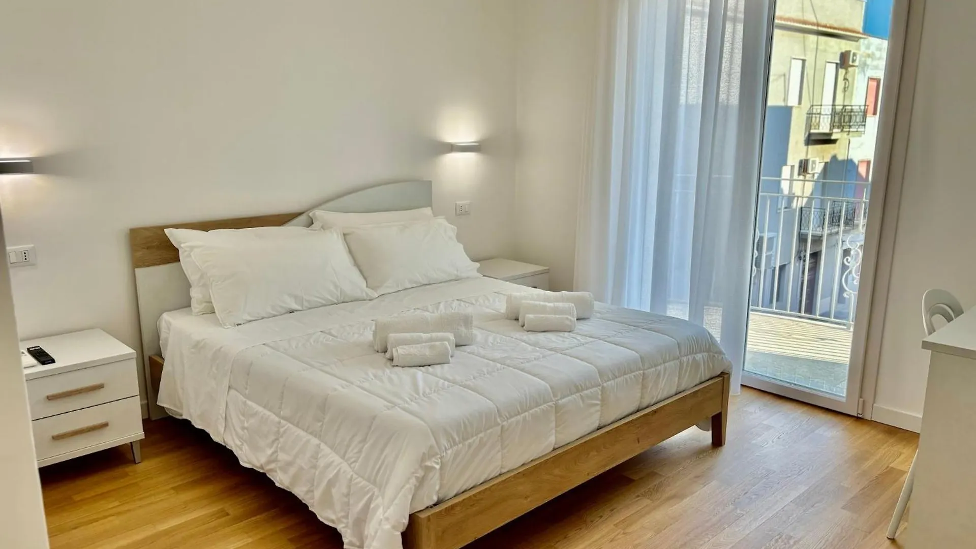 B&B 969 Paceco